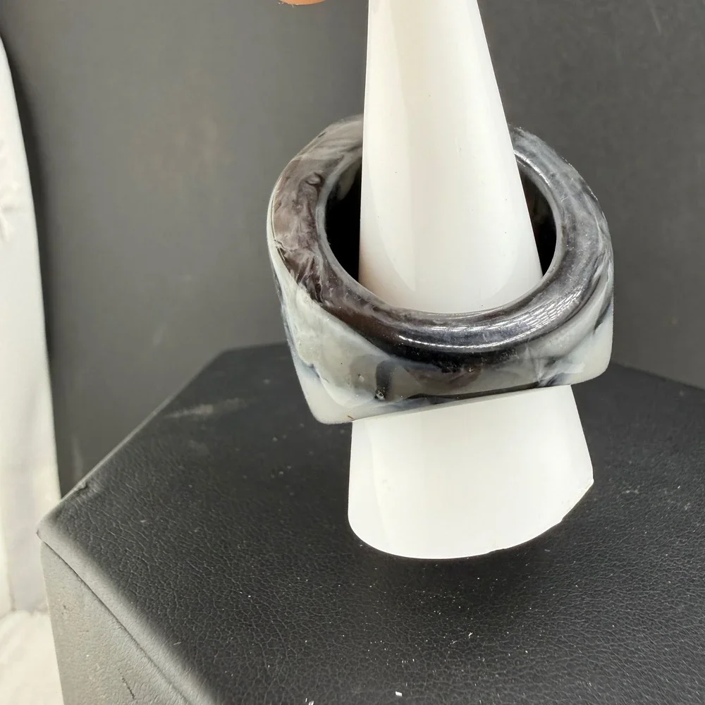 Vintage Resin Statement Ring Black White Marbled Chunky Geometric Size 10.5